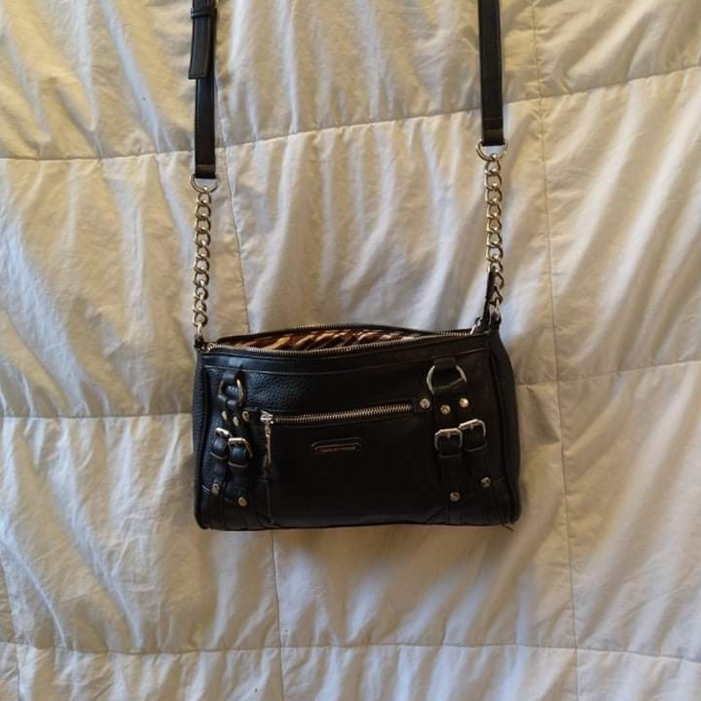 Dana Buchman cross body purse